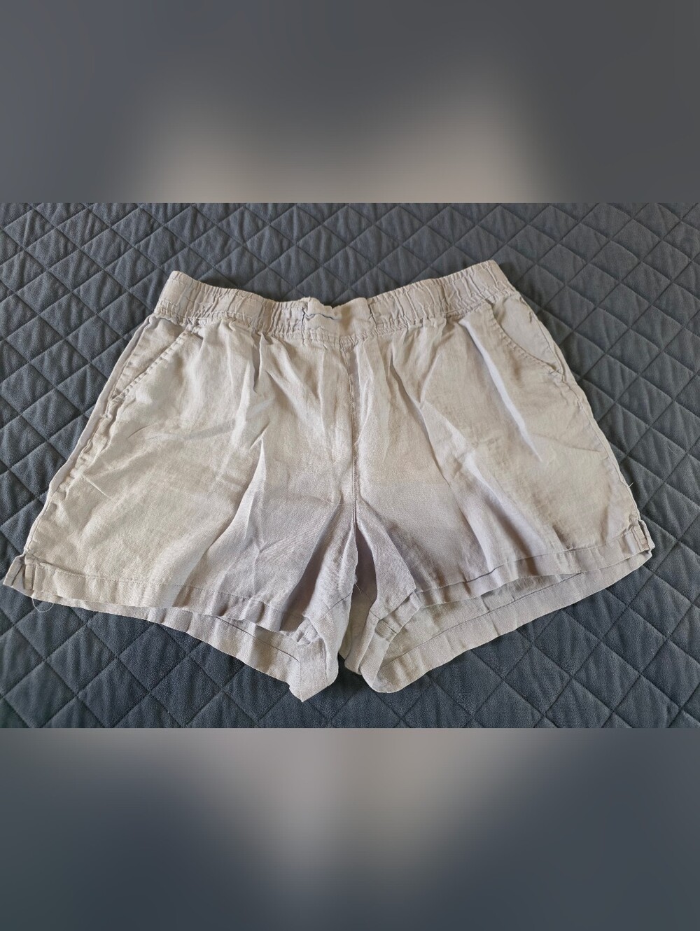 Ellen Tracy Light Ecru Elastic Waistband Linen Blend Shorts